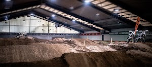 Ortsbild von „edirtarenaWest powered by KTM“